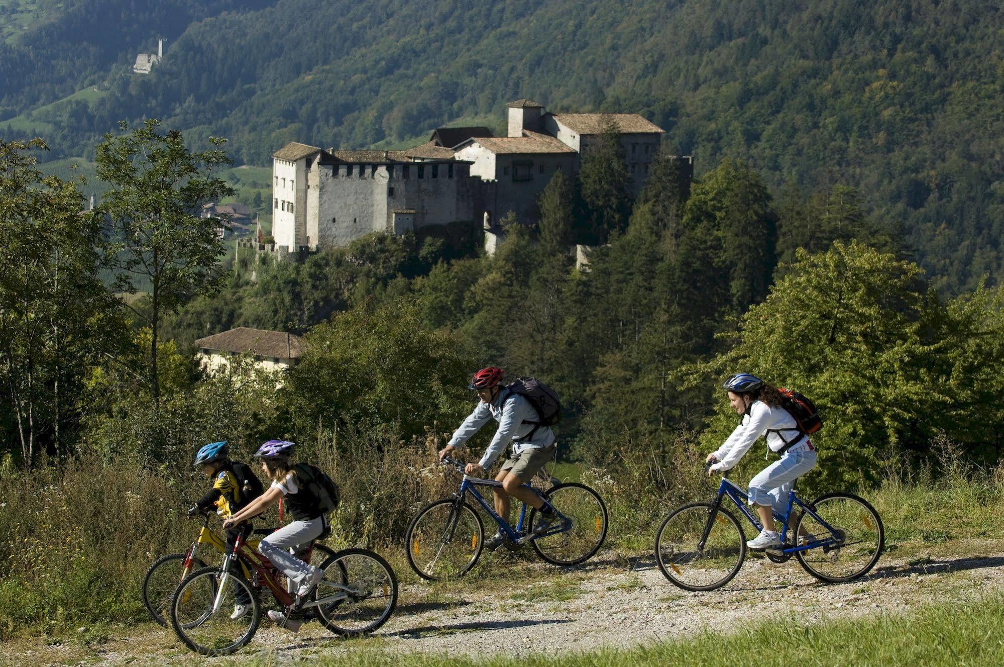 Comano Cattoni Holiday Ponte delle Arche Kültér fotó